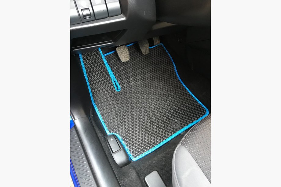 Mazda 3 2003-2009 Tapis de sol EVA (noirs) Photo 1