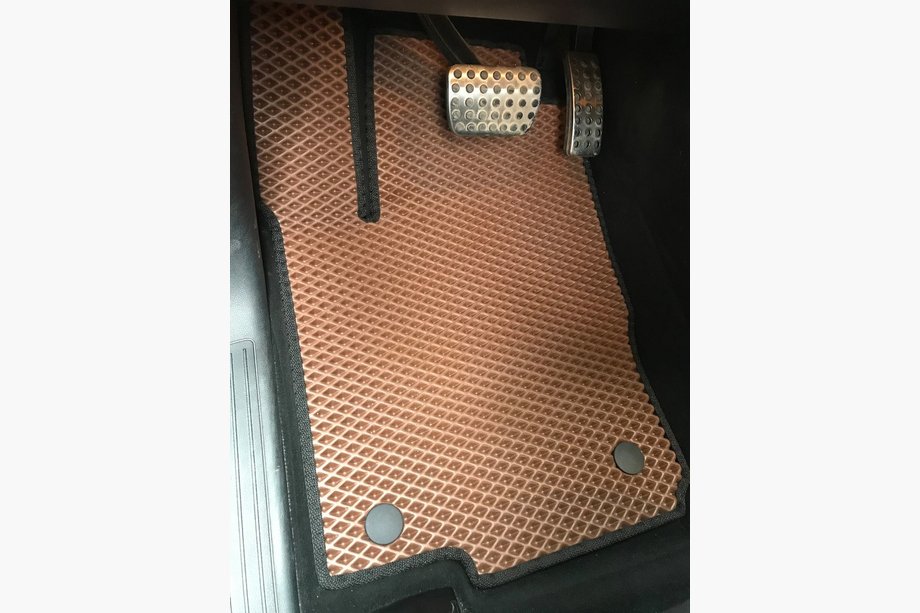 Mercedes GL/GLS class X166 2012-2019 Tapis de sol EVA (rouge brique) Image