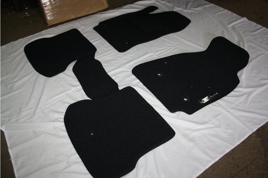 Audi A6 C6 2004-2011 Tapis de sol textile (Corona) Image