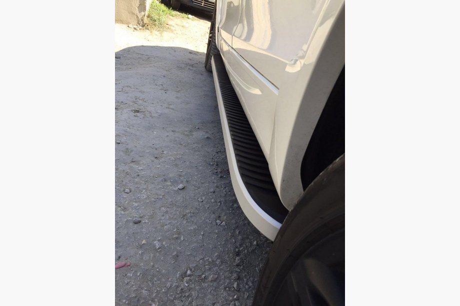 Volkswagen T5 Multivan 2003–2010 Marchepieds Latéraux Tayga (2 pcs, Aluminium) Image