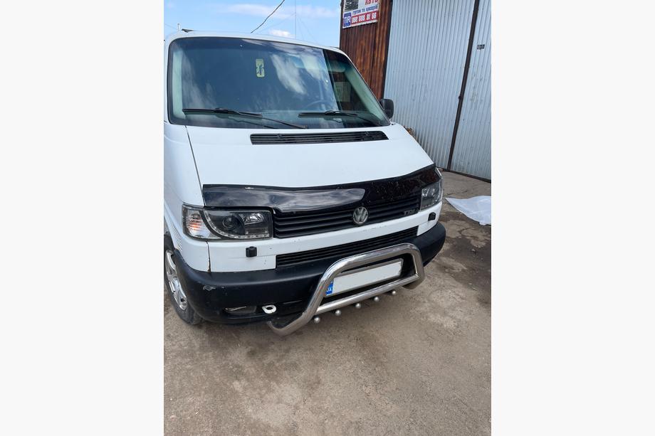 Volkswagen T4 Caravelle/Multivan 1990–2003 Déflecteur de capot (phares droits) (HIC) Image