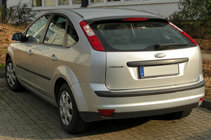 Ford Focus II 2005-2008 Spoiler HB (apprêté pour peinture) photo 1