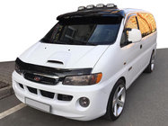 Hyundai H200, H1, Starex 1998-2007 Casquette de pare-brise (noir brillant, 5mm) photo 1