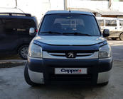 Peugeot Partner 1996-2008 Deflecteur de capot Eurocap (2003-2008) photo 2