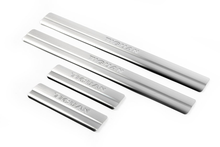 Volkswagen Tiguan 2007-2016 Seuils de porte Omsa (4 pcs, inox) Image