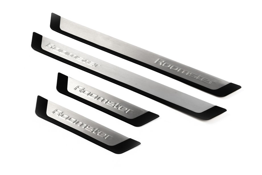 Skoda Roomster 2006-2015 Seuils de porte OmsaLine (4 pcs, inox) Image