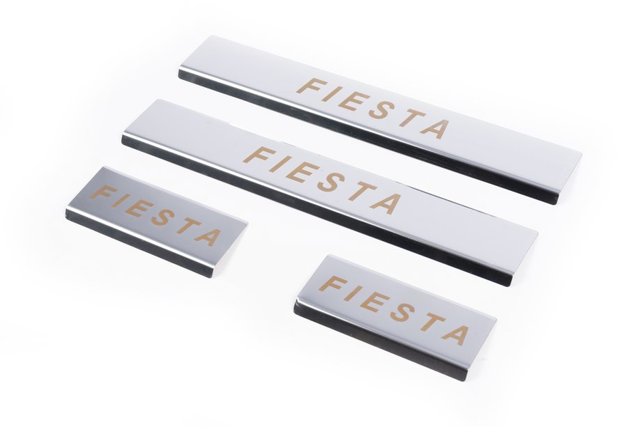 Ford Fiesta 2002-2008 Seuils de porte inox Carmos V1 (4 pcs) Photo 1