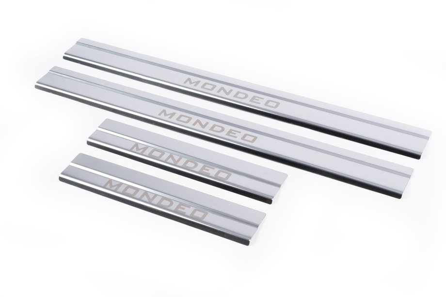 Ford Mondeo 2000-2007 Seuils de porte Carmos (4 pcs, inox) Image