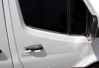 Mercedes Sprinter W907/W910 2018- Encadrements de Vitres Chromés (4 pcs) photo 1