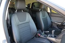 Ford Focus III 2011-2017 Housses de siège sur mesure en cuir écologique Brothers Dynamic photo 6