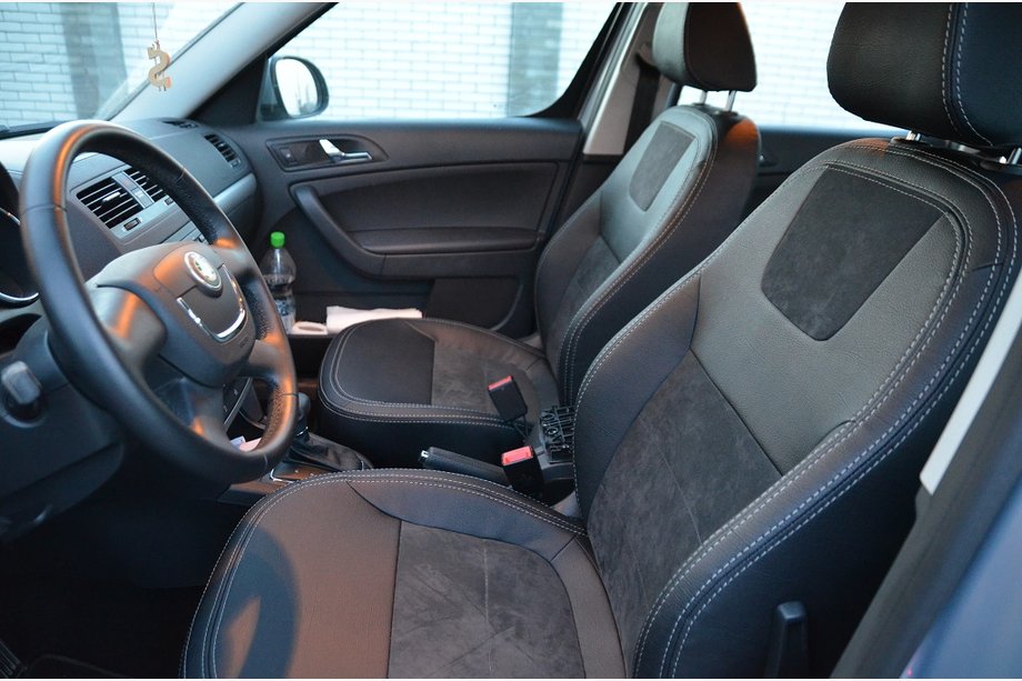 Skoda Yeti 2009-2017 Housses de Siège SoyuzAuto Style Cuir Image