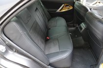 Toyota Camry 2006-2011 Housses de Sièges Auto (Similicuir ↗ Remplaçant Alcantara, Elite) photo 3