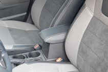 Toyota Corolla 2013-2019 Housses de Siège Elite (Similicuir avec Inserts Alcantara) photo 2