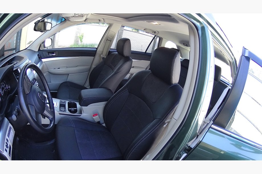 Subaru Outback 2009-2014 Housses de Siège Auto SoyuzAuto Leather Style Image