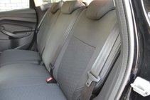Ford Kuga/Escape 2013-2019 Housses de Sièges Auto (Tissu↗Similicuir, Premium) photo 3
