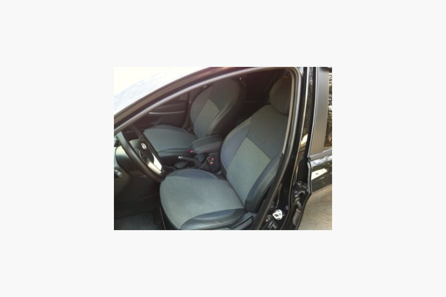 Hyundai Accent 2011-2017 Housses de Sièges Auto (Similicuir↗Tissu, Premium) Image