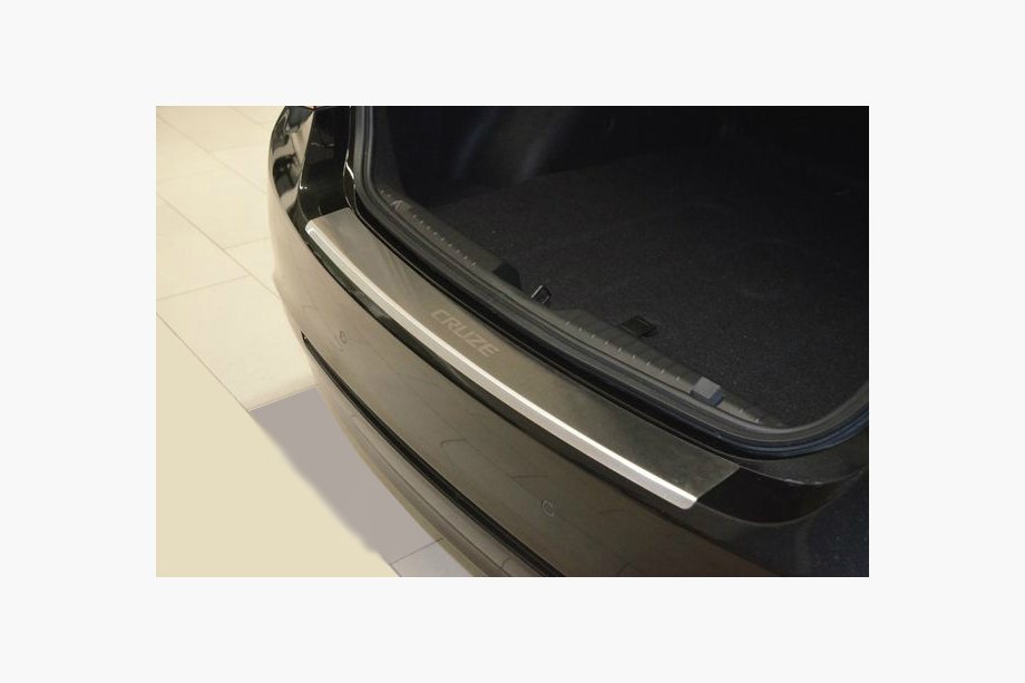 Chevrolet Cruze 2009–2015 Protection de pare-chocs arrière avec rebord Nataniko (inox) Berline Photo 1