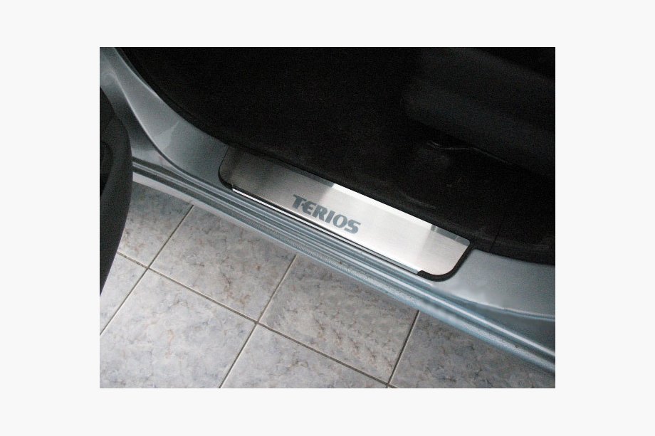 Daihatsu Terios 2006-2017 Seuils de porte inox Natanika Premium (4 pcs) Image