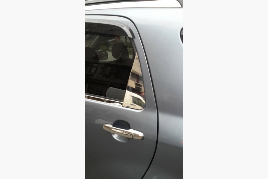 Daihatsu Terios 2006-2017 Couvre-poignées de Porte Chromés (4 pcs, Acier Inoxydable) Carmos - Acier Inoxydable Turc Photo 3