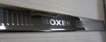 Peugeot Boxer 2006-2025 Baguette chromée pour pare-chocs arrière (inox) photo 1