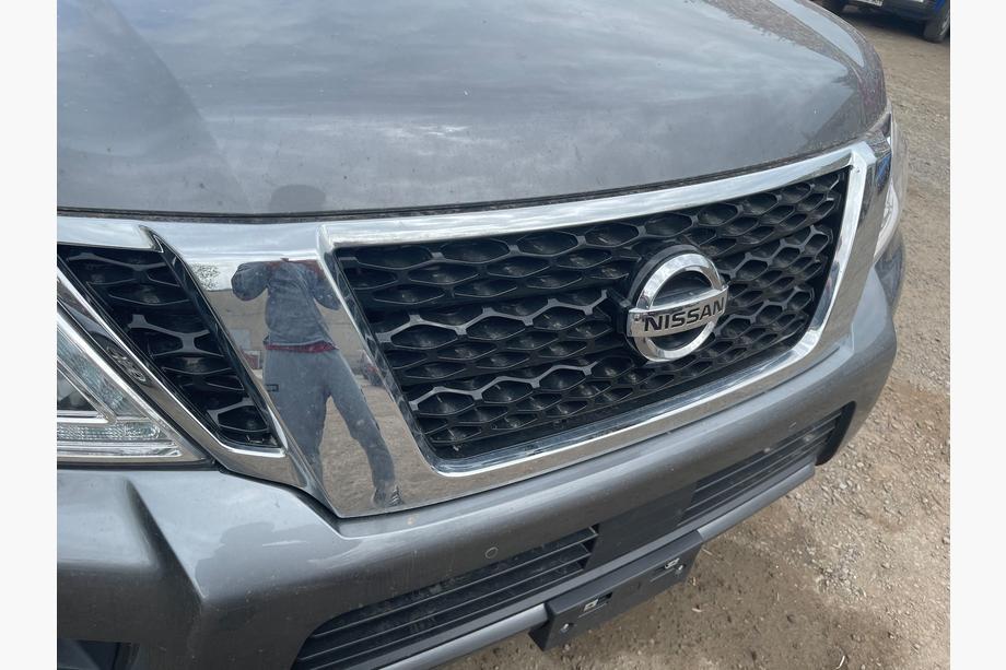 Nissan Armada 2016-2024 Calandre Avant (Original 2019) Image