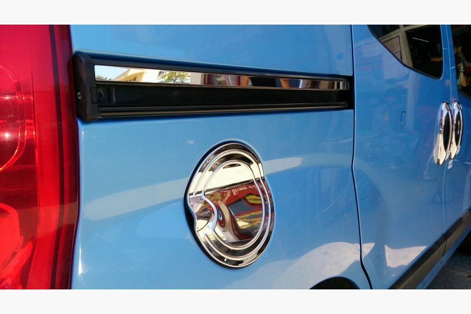 Fiat Fiorino/Qubo 2008-2024 Cache chromé de trappe à carburant (inox) Photo 5