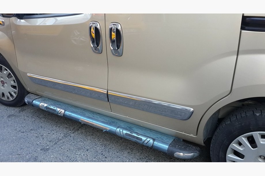 Fiat Fiorino/Qubo 2008-2024 Moulures de porte inox (4 pcs) OmsaLine - Inox Italien Photo 3