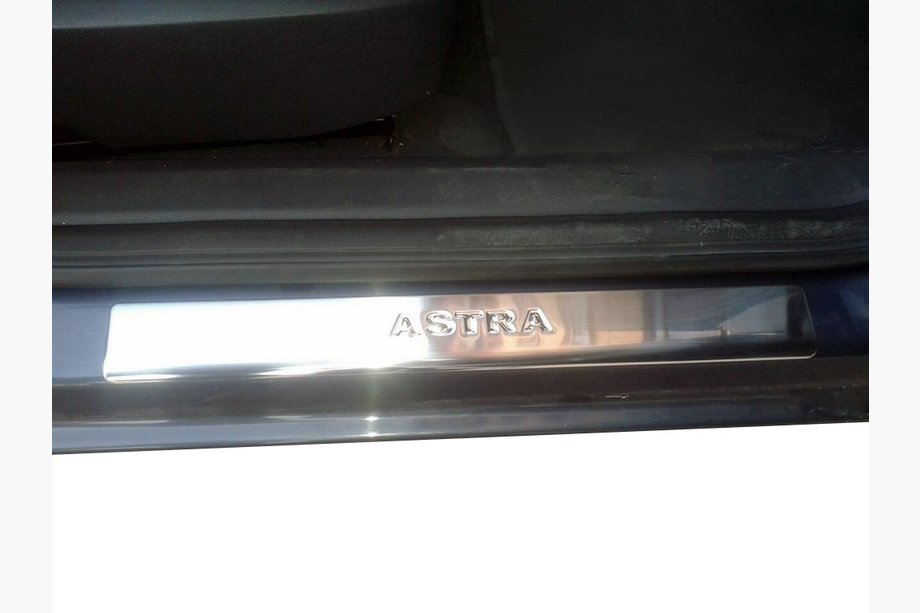 Opel Astra H 2004-2013 Seuils de porte Omsa (4 pcs, inox) Photo 3