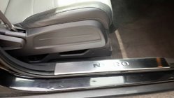 Dodge Nitro 2006-2011 Couvre-seuils Carmos pour partie supérieure (inox) photo 3