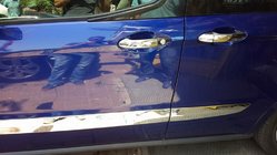 Ford Courier 2014-2023 Moulures de portes inox (4 pièces) photo 4