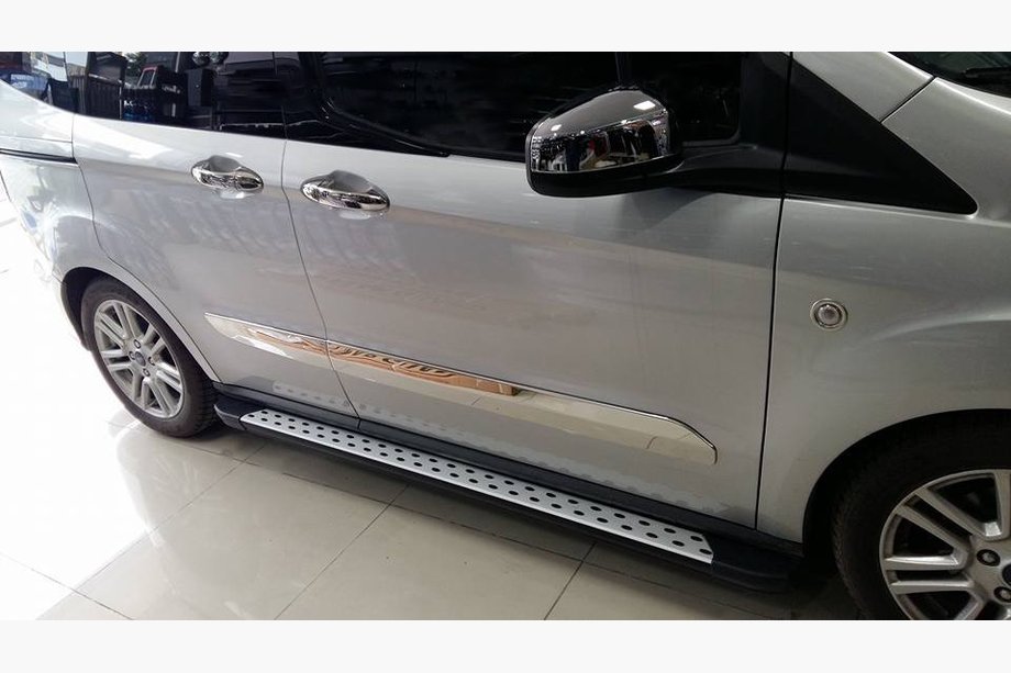 Ford Courier 2014-2023 Moulures de portes inox (4 pièces) Image