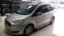 Ford Courier 2014-2023 Moulures de portes inox (4 pièces) photo 2