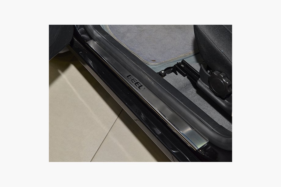 Geely CK-2 2008-2016 Seuils de porte Natanika Premium en acier inoxydable (4 pcs) Image