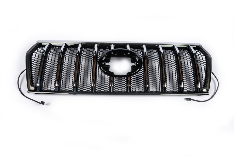 Toyota Land Cruiser Prado 150 2009-2023 Calandre 2017↗ LED (Zeus Silver) Image