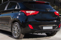 Hyundai I-30 2012-2017 Baguette chromée au-dessus de la plaque d'immatriculation (HB, inox) photo 1