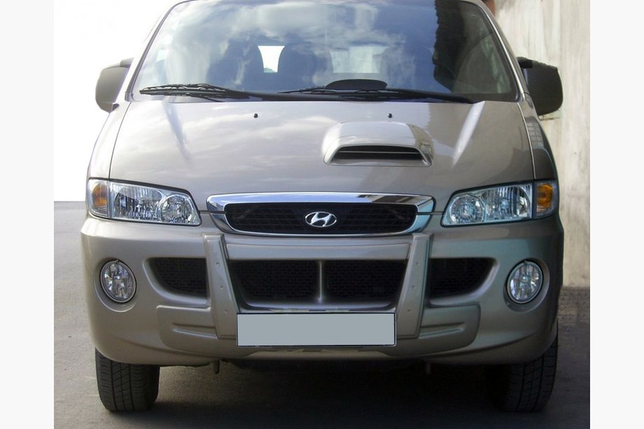 Hyundai H200, H1, Starex 1998-2007 Lame avant centrale (apprêtée pour peinture) Image