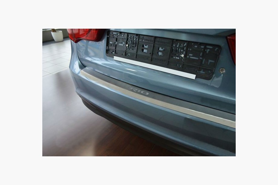Kia Rio 2012-2017 Protection de pare-chocs arrière avec rebord NataNika (inox) Image