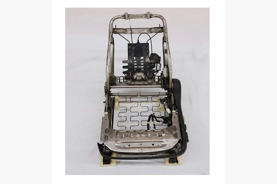 Toyota Land Cruiser 200 2007-2021 Sièges électriques (2 pcs) Image