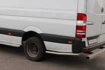Mercedes Sprinter W907/W910 2018- Tubes lateraux derriere la roue arriere (2 pcs, inox) photo 1