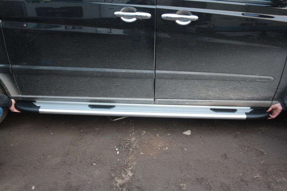 Mercedes Vito W639 2004-2014 Marchepieds Latéraux Bosphorus OLD Gris (2 pcs, Aluminium) Courte et Moyenne Photo 2