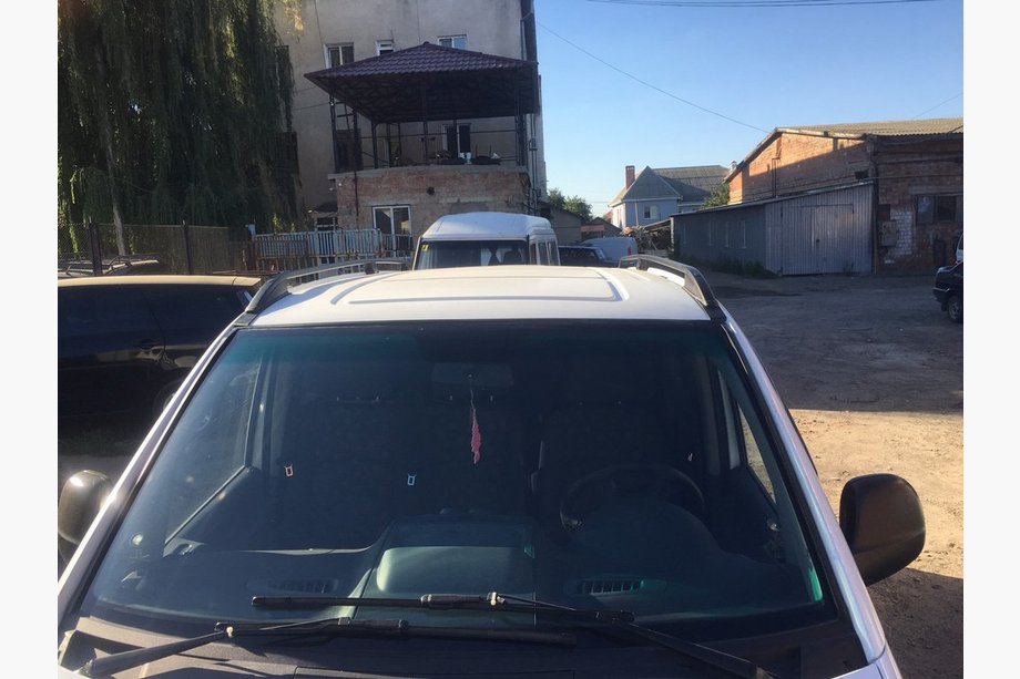 Mercedes Vito W639 2004-2014 Barres de toit noires Skyport (métal massif) Empattement Court (SHORT) Photo 19
