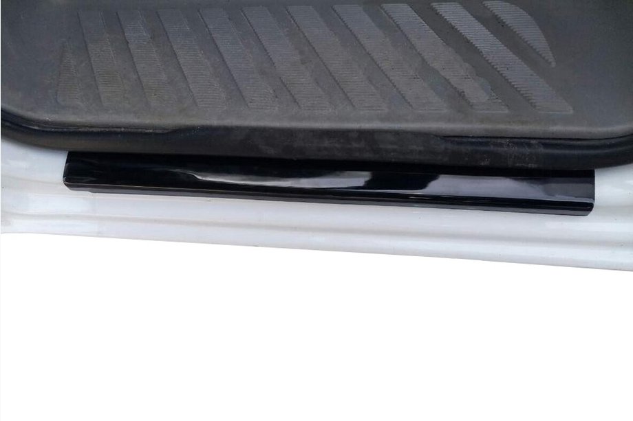 Mercedes Sprinter W906 2006–2018 Seuils de porte DDU (2 pcs, plastique ABS) Image