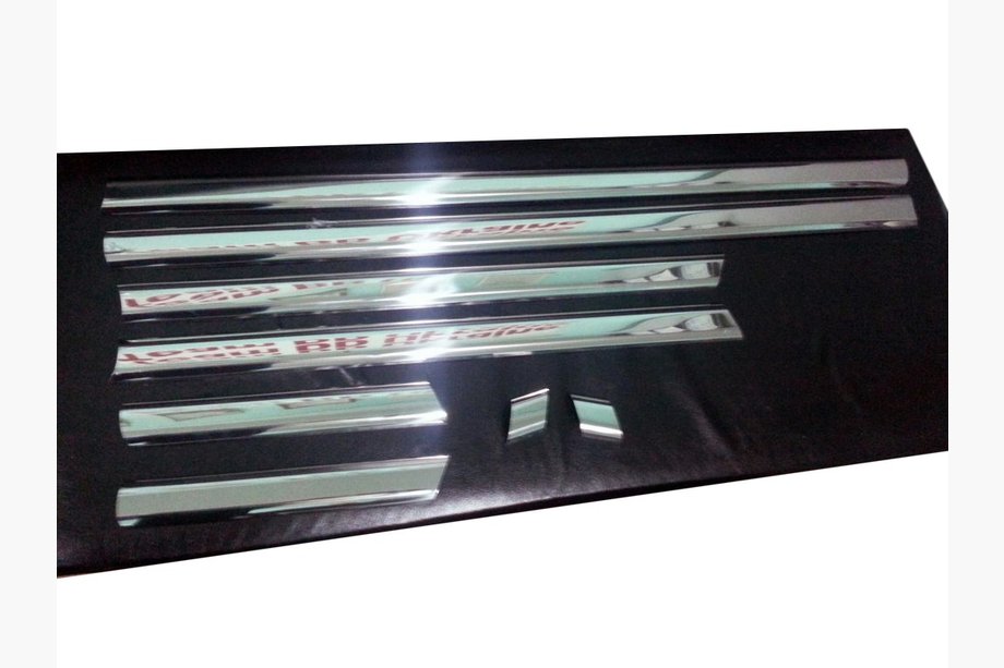 Mercedes E-class W124 1984–1997 Moulures de Portes Acier Inox 8pcs (1987-1991) Image
