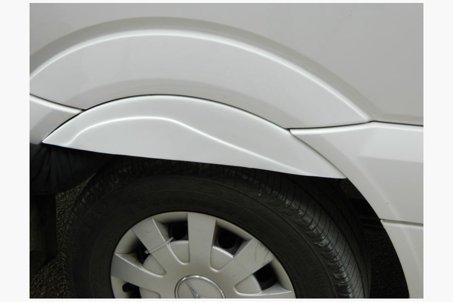 Volkswagen Crafter 2006-2016 Extensions d'ailes arrière (à peindre) Image