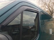 Mercedes Sprinter W906 2006–2018 Déflecteurs de vitre adhésifs (2 pcs, Aomis) photo 2