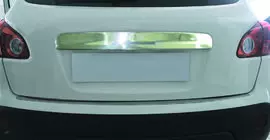 Nissan Qashqai 2007-2010 Baguette de coffre au-dessus de la plaque d'immatriculation (inox) Avec Bouton, OmsaLine - Inox Italien photo 2