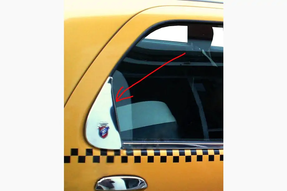 Fiat Albea 2002-2012 Encadrement de Vitre Triangulaire Chromé (Inox) Image