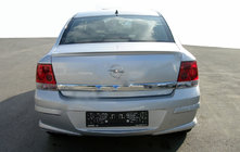 Opel Astra H 2004-2013 Aileron Berline (apprêté pour peinture) photo 1