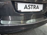 Opel Astra J 2009-2015 Protection de pare-chocs arrière Natanika (inox) photo 1