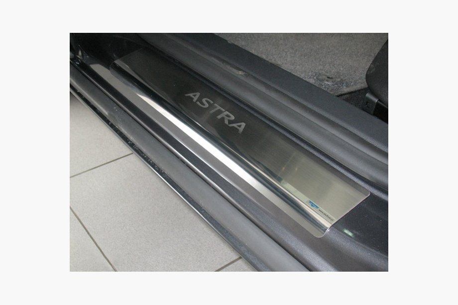 Opel Astra K 2016-2021 Seuils de porte inox Nataniko (4 pcs, acier inoxydable) Image